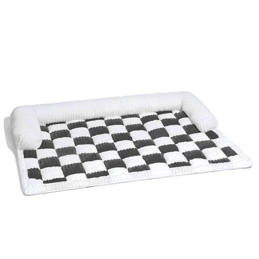 Premium Chessboard Dog Bed | Thickened Warm Pet Mat